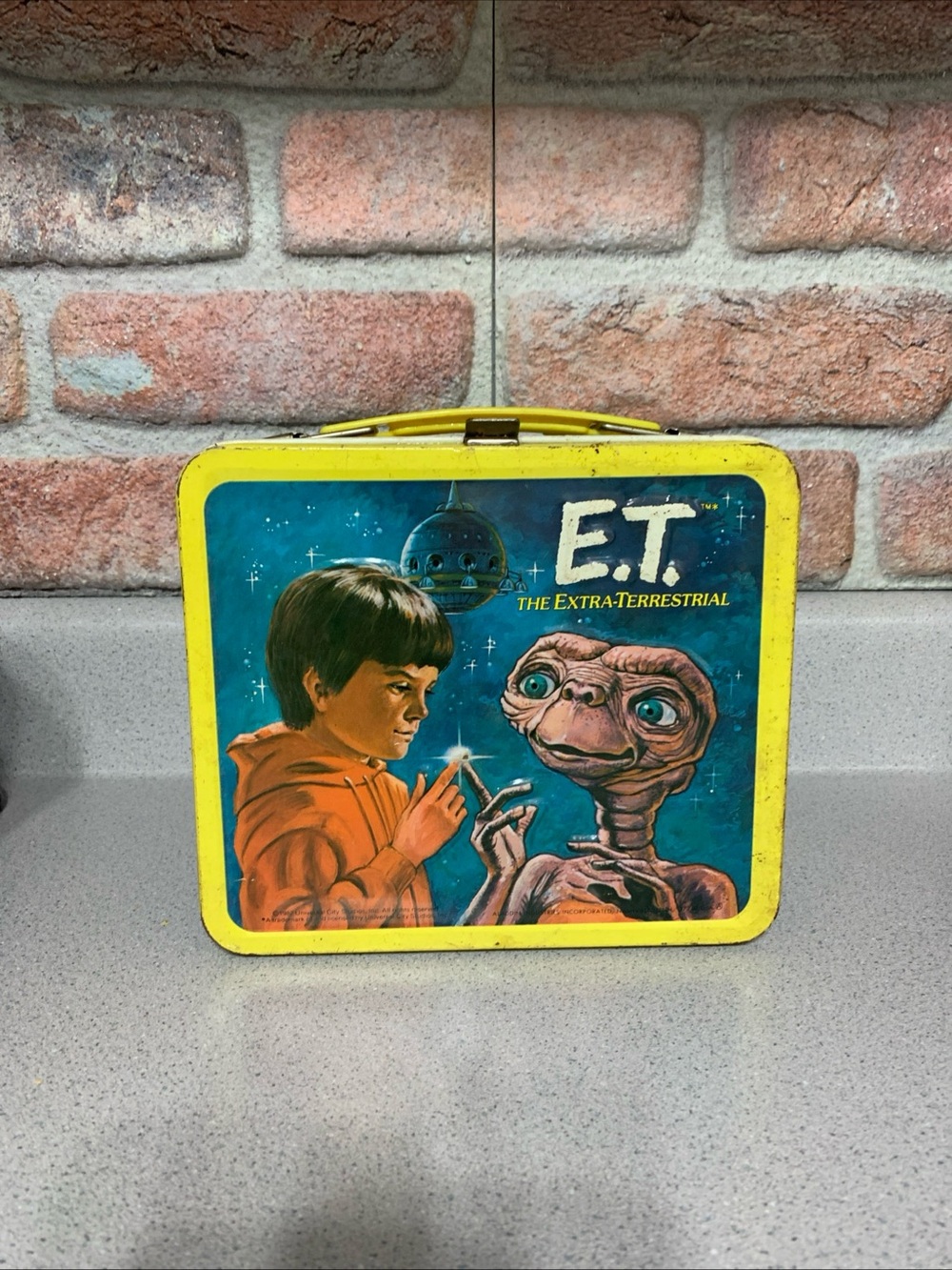 Thermos Yellow E.T. The Extra-Terrestrial Metal Lunchbox